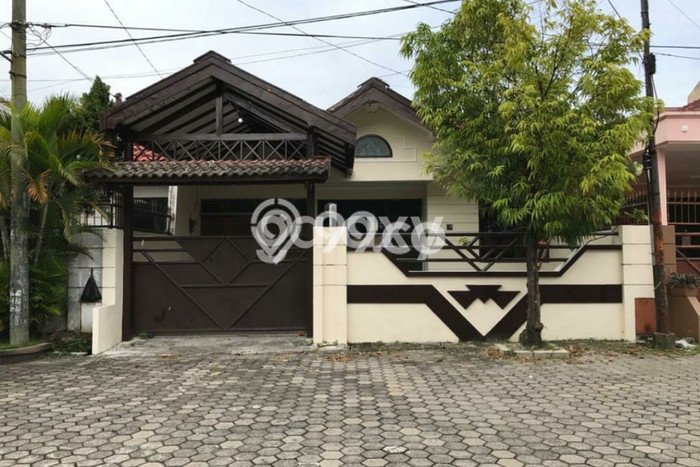 Hot Offer Hunian Premium Ideal dan Luas di Wiyung, Surabaya Hot Offer Hunian Premium Ideal dan Luas di Wiyung, Surabaya