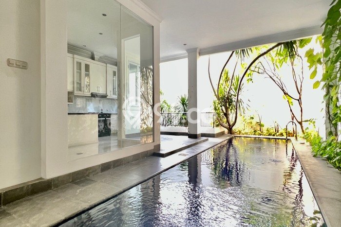 Jarang Ada! Rumah Kontrakan 4 Kamar Nyaman Siap Huni Kemang Jarang Ada! Rumah Kontrakan 4 Kamar Nyaman Siap Huni Kemang