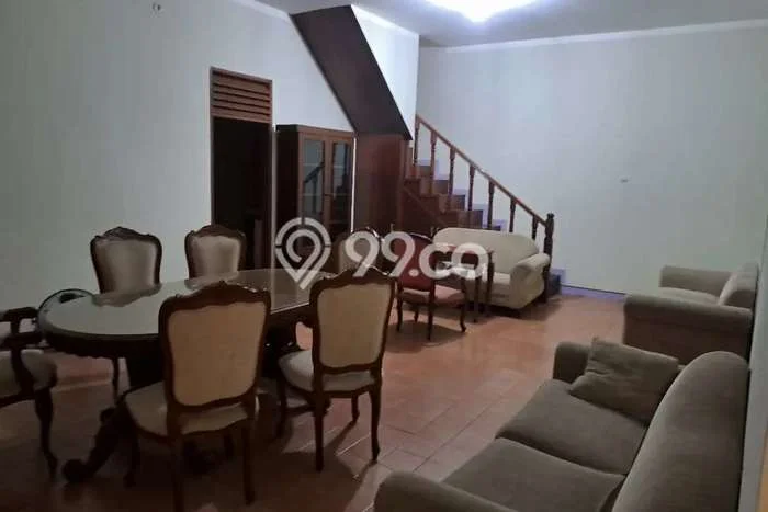 LIMITED UNIT! Rumah area Pancoran, 3 KT, LT 300m² Bangunan 200m² LIMITED UNIT! Rumah area Pancoran, 3 KT, LT 300m² Bangunan 200m²