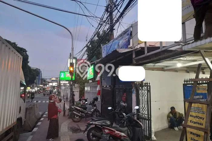 EXCLUSIVE OFFER! Rumah kawasan Salemba, 2 KT, Area Premium, Luas 45m² Bangunan 45m² EXCLUSIVE OFFER! Rumah kawasan Salemba, 2 KT, Area Premium, Luas 45m² Bangunan 45m²