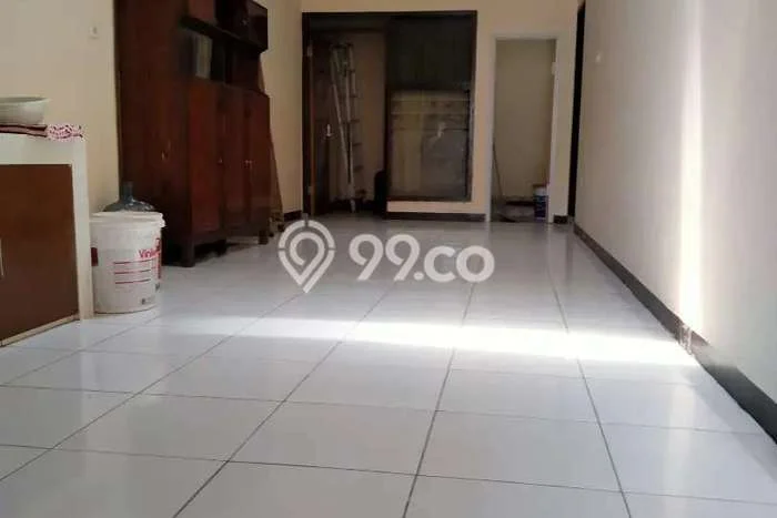 Ruko For Rent Kawasan Pulo Gadung, Luas 180m², Lokasi Premium Ruko For Rent Kawasan Pulo Gadung, Luas 180m², Lokasi Premium