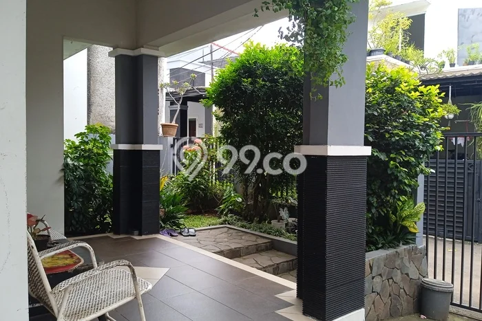 Rumah Strategis Minimalis Lb 150m2 di Ciracas, Jakarta Timur Rumah Strategis Minimalis Lb 150m2 di Ciracas, Jakarta Timur