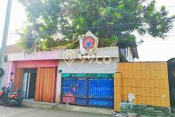 Rumah Luxury Modern Tanpa Renovasi di Cilangkap Jakarta Timur Rumah Luxury Modern Tanpa Renovasi di Cilangkap Jakarta Timur