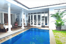 Rumah Elit Modern Tanpa Renovasi di Cipete Jakarta Selatan Rumah Elit Modern Tanpa Renovasi di Cipete Jakarta Selatan