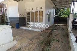 RARE UNIT! Rumah kawasan Ciputat Timur, 3 KT, Pemandangan Kota, LT 165m² Bangunan 90m² RARE UNIT! Rumah kawasan Ciputat Timur, 3 KT, Pemandangan Kota, LT 165m² Bangunan 90m²