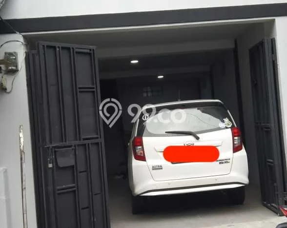 Komersial paling strategis disewakan di Kebayoran Baru Jakarta Selatan Komersial paling strategis disewakan di Kebayoran Baru Jakarta Selatan