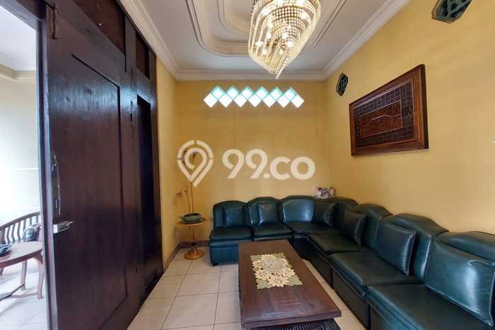 Jual Rumah Luas Megah Dengan View Cantik di Bambu Apus, Jakarta Timur Jual Rumah Luas Megah Dengan View Cantik di Bambu Apus, Jakarta Timur