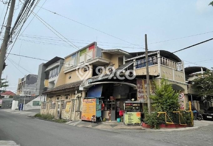 Dijual Rumah Kost di Jemursari, Surabaya, 28 KT, 15 KM, Bangunan 800m2 Dijual Rumah Kost di Jemursari, Surabaya, 28 KT, 15 KM, Bangunan 800m2