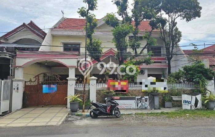 Dijual Hunian Mewah dengan Fasilitas Sekitar Lengkap di Rungkut, Surabaya Dijual Hunian Mewah dengan Fasilitas Sekitar Lengkap di Rungkut, Surabaya
