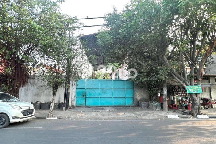 Unit Gudang Dijual di Kenjeran Surabaya Luas Bangunan 1300m2 Unit Gudang Dijual di Kenjeran Surabaya Luas Bangunan 1300m2