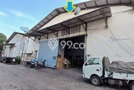 LOKASI STRATEGIS! Gudang di Darmo permai, Luas 480m2m², Kawasan Komersial LOKASI STRATEGIS! Gudang di Darmo permai, Luas 480m2m², Kawasan Komersial