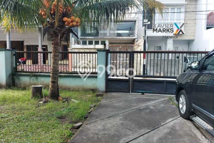 Dijual Rumah Premium dengan Fasilitas Sekitar Komplit di Blimbing, Malang Dijual Rumah Premium dengan Fasilitas Sekitar Komplit di Blimbing, Malang