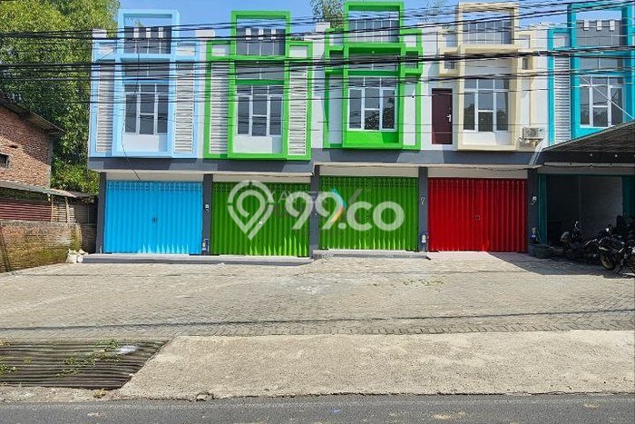 Ruko Dijual di Prime Area Malang Luas 115m2 Ruko Dijual di Prime Area Malang Luas 115m2