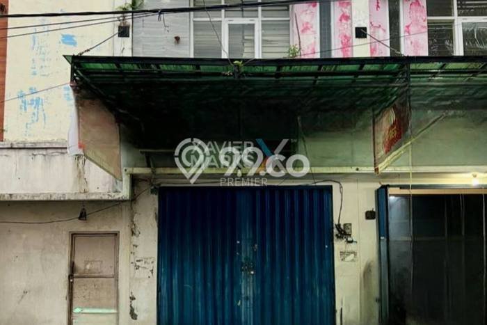Ruko Dijual di Malang LT 52m2 & LB 104m2 Lokasi Terbaik! Ruko Dijual di Malang LT 52m2 & LB 104m2 Lokasi Terbaik!