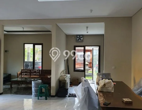 Disewakan! Rumah 4 Kamar Tidur &
3 Kamar Mandi di Permata Jingga, Malang Disewakan! Rumah 4 Kamar Tidur &
3 Kamar Mandi di Permata Jingga, Malang