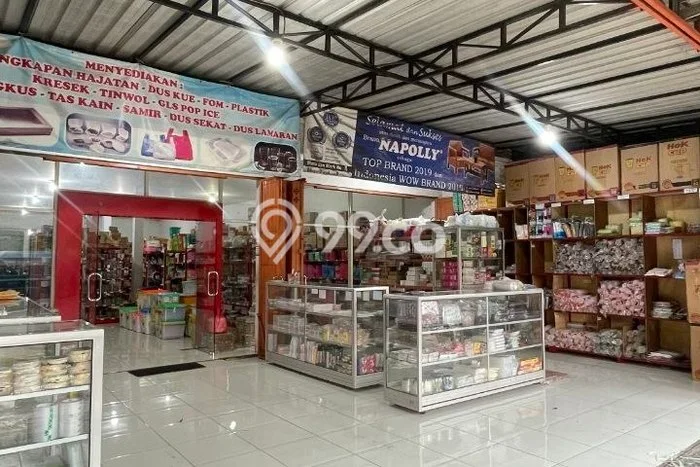 Komersial Dijual di Kedungkandang Malang dengan Luas Bangunan 1000m2 Komersial Dijual di Kedungkandang Malang dengan Luas Bangunan 1000m2