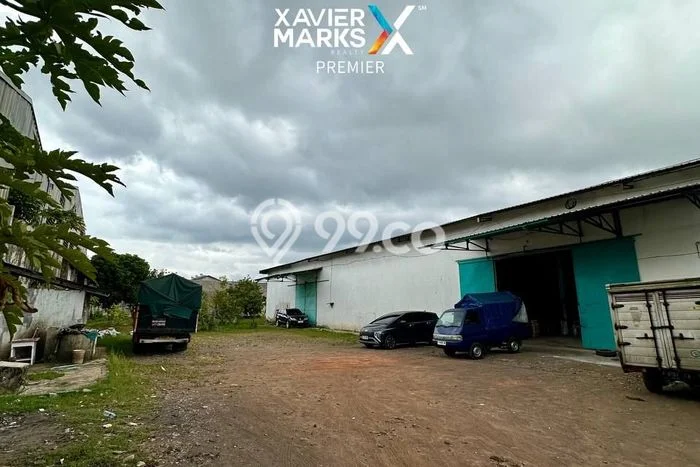 Unit Gudang Paling Strategis di Kedungkandang Malang dengan LB 1100m2 Unit Gudang Paling Strategis di Kedungkandang Malang dengan LB 1100m2