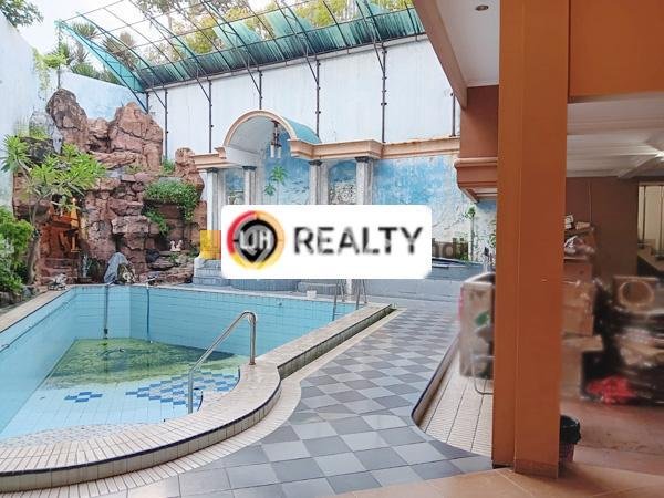 Rumah Mewah Siap Huni LT 670m2 di Candisari, Semarang Rumah Mewah Siap Huni LT 670m2 di Candisari, Semarang