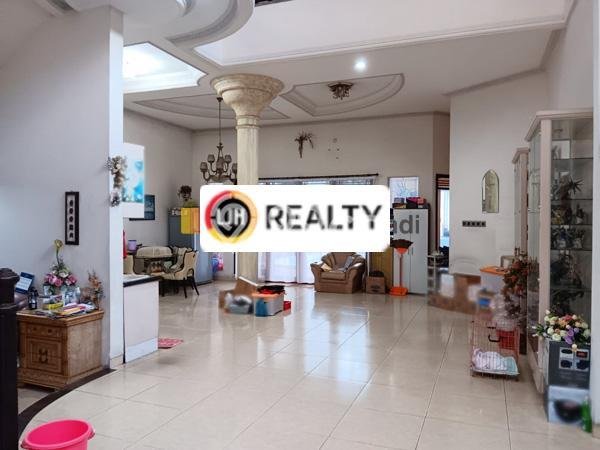 Rumah Mewah Siap Huni LT 670m2 di Candisari, Semarang Rumah Mewah Siap Huni LT 670m2 di Candisari, Semarang