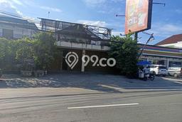 Komersial Dijual di Yogyakarta LT 800m2 & LB 700m2 Lokasi Terbaik! Komersial Dijual di Yogyakarta LT 800m2 & LB 700m2 Lokasi Terbaik!