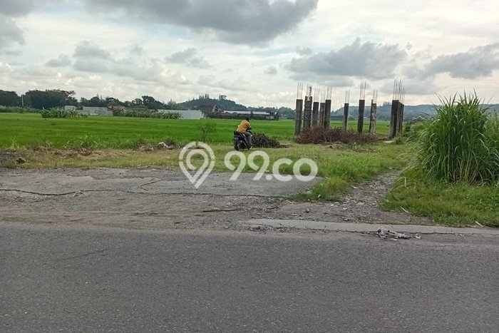 Tanah untuk Dijual Lokasi Bantul, Bantul Luas 1255m2 SHM Tanah untuk Dijual Lokasi Bantul, Bantul Luas 1255m2 SHM