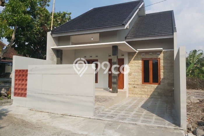 Dijual Hunian Rumah Terawat 3 Kamar di Sleman, Yogyakarta Dijual Hunian Rumah Terawat 3 Kamar di Sleman, Yogyakarta
