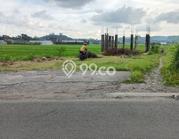 Tanah untuk Dijual Lokasi Bantul, Bantul Luas 1255m2 SHM Tanah untuk Dijual Lokasi Bantul, Bantul Luas 1255m2 SHM