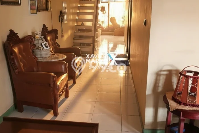 Dijual Rumah 5 Kamar Lokasi Strategis Nyaman dan Strategis di Sawahan Dijual Rumah 5 Kamar Lokasi Strategis Nyaman dan Strategis di Sawahan