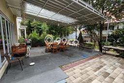 Hunian Mewah LB 500m2 Siap Huni Desain Elegan di Kota Baru Parahyangan, Bandung Hunian Mewah LB 500m2 Siap Huni Desain Elegan di Kota Baru Parahyangan, Bandung
