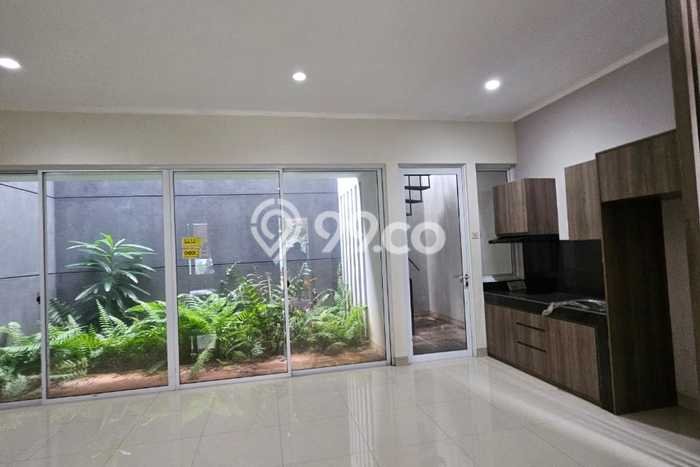 Jual Rumah Luas Megah Dengan View Eksklusif di Sektor 9-Bintaro, Tangerang Selatan Jual Rumah Luas Megah Dengan View Eksklusif di Sektor 9-Bintaro, Tangerang Selatan