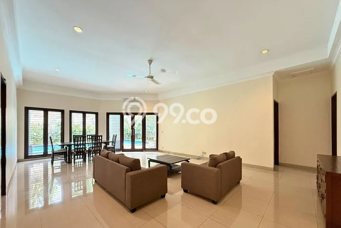 Rumah Mewah LB 344m2 Siap Pakai Desain Elegan di Kemang, Jakarta Selatan Rumah Mewah LB 344m2 Siap Pakai Desain Elegan di Kemang, Jakarta Selatan