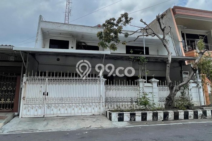 Rumah Mewah LB 500m2 Siap Pakai Desain Elegan di kertajaya, Surabaya Rumah Mewah LB 500m2 Siap Pakai Desain Elegan di kertajaya, Surabaya