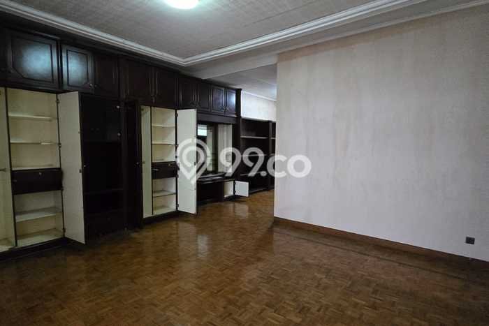 Rumah Luxury Modern Siap Huni di Setiabudi Bandung Rumah Luxury Modern Siap Huni di Setiabudi Bandung
