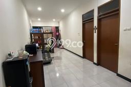 Rumah Minimalis 4 Kamar LT 153m2 di Taman Kopo Indah Rumah Minimalis 4 Kamar LT 153m2 di Taman Kopo Indah