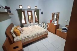 Dijual Rumah Eksklusif 2 KT di Taman Holis Indah, Bandung Dijual Rumah Eksklusif 2 KT di Taman Holis Indah, Bandung