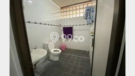 Rumah Elit LB 400m2 Siap Huni Desain Elegan di Cipaku, Bandung Rumah Elit LB 400m2 Siap Huni Desain Elegan di Cipaku, Bandung