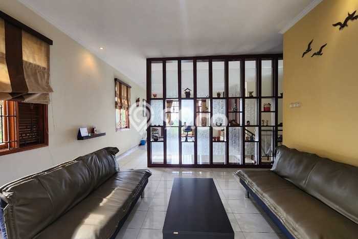 Rumah Luxury Modern Siap Huni di Dago Pakar Bandung Rumah Luxury Modern Siap Huni di Dago Pakar Bandung