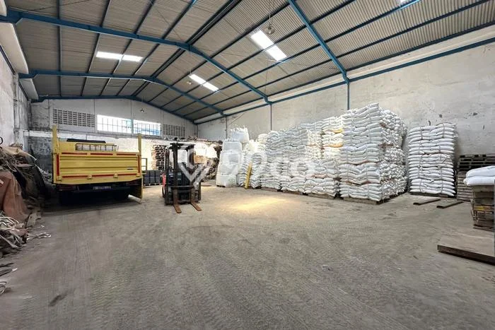 Untuk Dijual! Gudang di Taman Kopo Indah Bandung LT 630m2 / LB 600m2 Kawasan Bisnis Untuk Dijual! Gudang di Taman Kopo Indah Bandung LT 630m2 / LB 600m2 Kawasan Bisnis