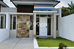 Rumah Strategis Sukun, Malang, Luas 74m2m² Bangunan 40m2m² Rumah Strategis Sukun, Malang, Luas 74m2m² Bangunan 40m2m²