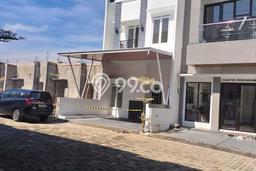 Dijual Cepat Rumah dengan 3 Kamar Tidur dan 2 Kamar Mandi di Kawasan Pakis, Malang Dijual Cepat Rumah dengan 3 Kamar Tidur dan 2 Kamar Mandi di Kawasan Pakis, Malang