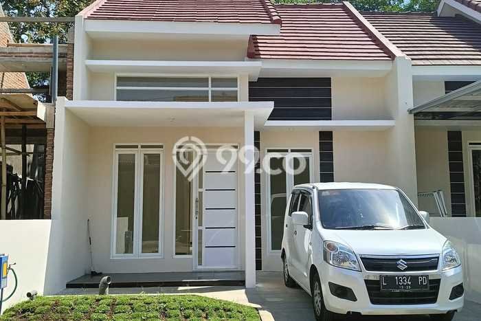 Rumah 2 KT 1 KM View Laut di , Malang Rumah 2 KT 1 KM View Laut di , Malang