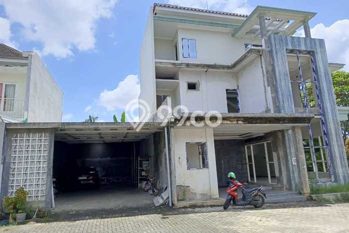Rumah Modern 4 KT di Tlogowaru Malang Unfurnished Rumah Modern 4 KT di Tlogowaru Malang Unfurnished