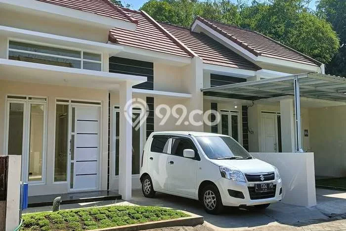 Rumah 2 KT 1 KM View Laut di , Malang Rumah 2 KT 1 KM View Laut di , Malang