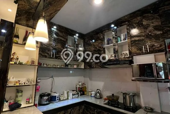 Rumah Modern Cantik 5 KT Siap Huni di Medan Satria Rumah Modern Cantik 5 KT Siap Huni di Medan Satria