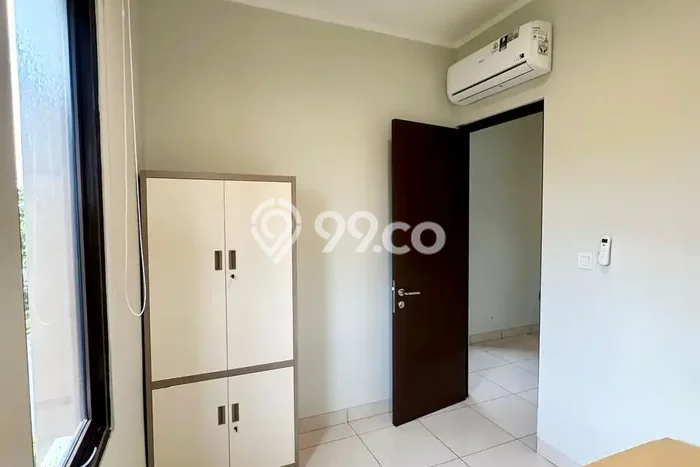 Rumah Sewa Bekasi LT 130m2 LB 83m2 Kawasan Summarecon Bekasi Rumah Sewa Bekasi LT 130m2 LB 83m2 Kawasan Summarecon Bekasi