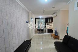 Apartemen Disewakan 3 Kamar Murah Siap Huni di Jakarta Barat, Luas 60m2 Apartemen Disewakan 3 Kamar Murah Siap Huni di Jakarta Barat, Luas 60m2