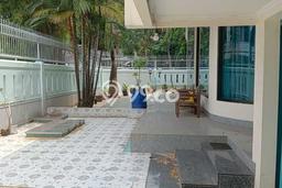 Rumah Elit Modern Tanpa Renovasi di Tanjung Duren Utara Jakarta Barat Rumah Elit Modern Tanpa Renovasi di Tanjung Duren Utara Jakarta Barat