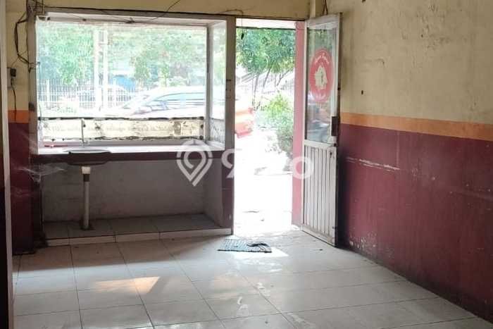Komersial Dijual di Jakarta Barat LT 81m2 & LB 160m2 Lokasi Terbaik! Komersial Dijual di Jakarta Barat LT 81m2 & LB 160m2 Lokasi Terbaik!