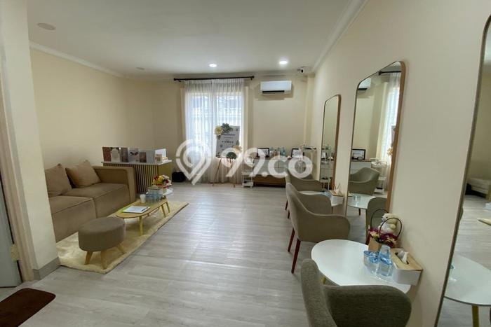 Ruko Dijual di Prime Area Jakarta Utara Luas 300m2 Ruko Dijual di Prime Area Jakarta Utara Luas 300m2