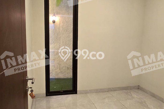 Jual Rumah Strategis Bagus Punya 3 KT di Sidoarjo Sidoarjo - Jual Rumah Strategis Bagus Punya 3 KT di Sidoarjo Sidoarjo -